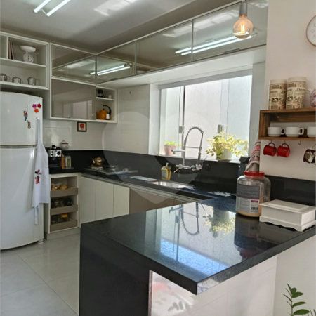 Sobrado à venda com 3 quartos, sendo 1 suíte, em Vila Prudente, São Paulo, SP