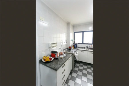 Apartamento à venda com 3 quartos, sendo 1 suíte, em Paraíso do Morumbi, São Paulo, SP