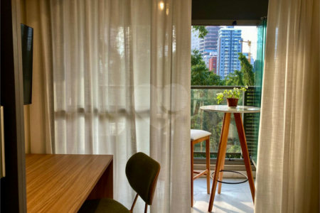 Apartamento à venda com 1 suíte em Pinheiros, São Paulo, SP