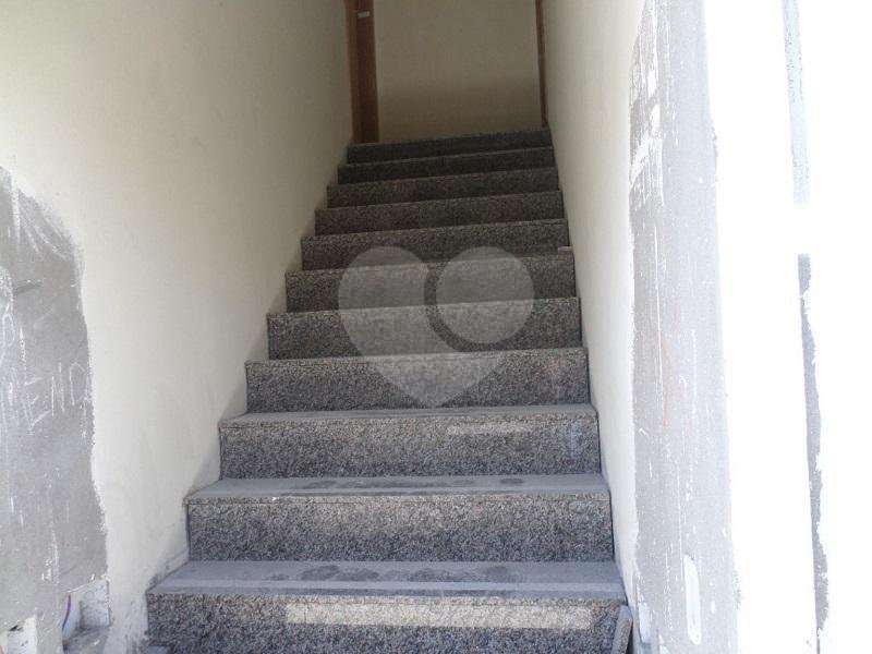 Casa à venda com 2 quartos no condomínio Maracujas, São Paulo - SP