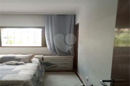 Casa à venda com 3 quartos, sendo 1 suíte,  em Lapa de Baixo, São Paulo, SP