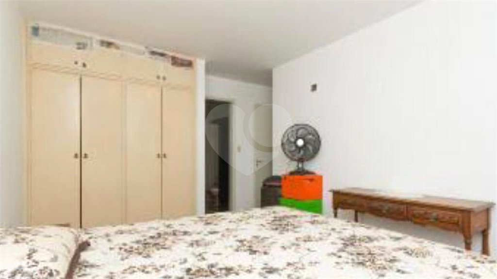Apartamento à venda com 4 quartos, sendo 1 suíte, em Cambuci, São Paulo, SP