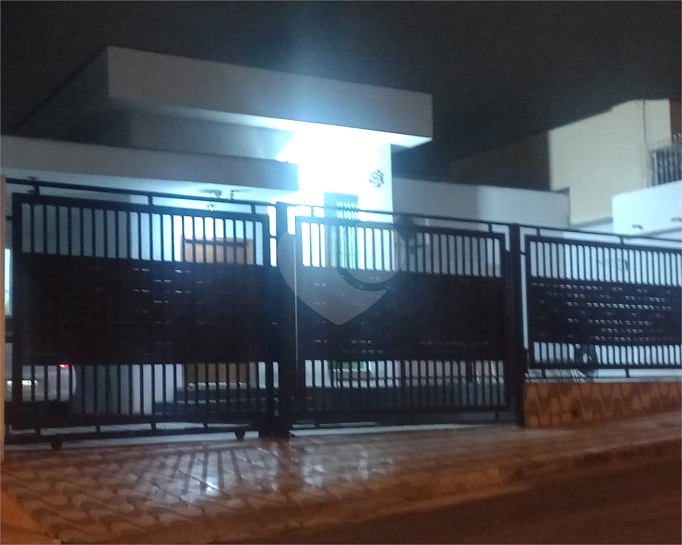 Casa à venda com 2 quartos, sendo 1 suíte, em Residencial Vasques Martins, Votorantim, SP