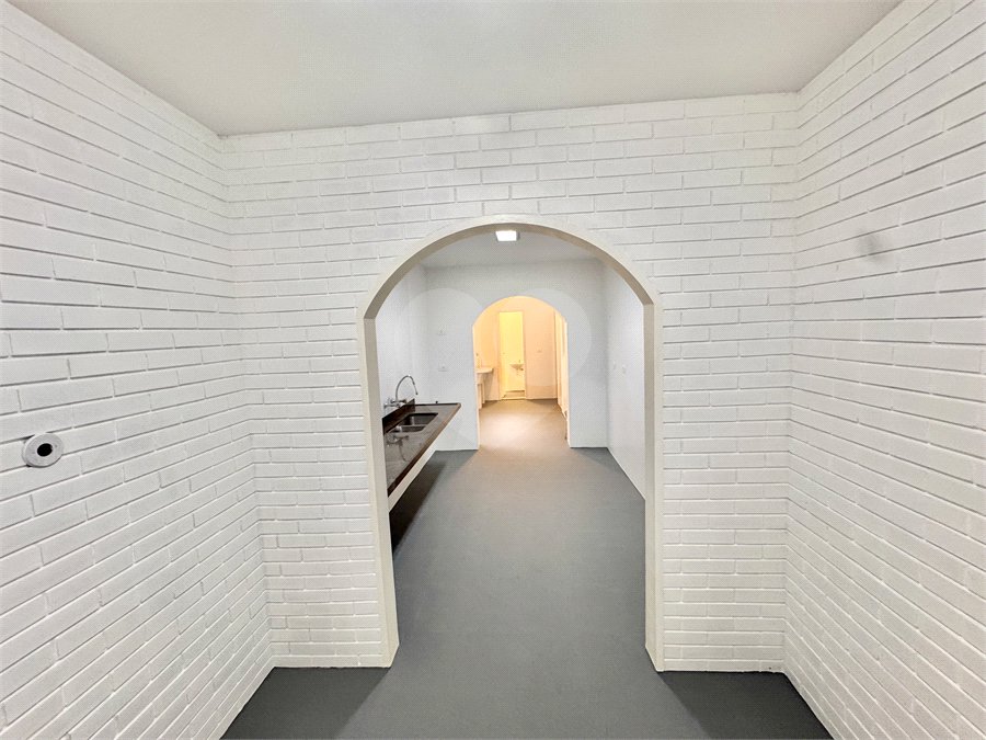 Apartamento à venda com 4 quartos, sendo 1 suíte, em Lagoa, Rio de Janeiro, RJ
