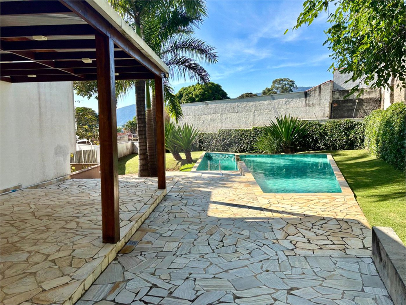 Villagio à venda com 3 quartos, sendo 1 suíte, em Jardim Paulista, Atibaia, SP