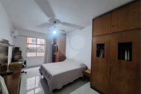 Apartamento à venda com 4 quartos, sendo 1 suíte, em Tijuca, Rio de Janeiro, RJ