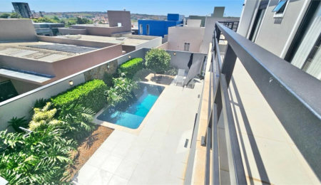 Casa à venda com 3 suítes em Vila Popular, Itapetininga, SP