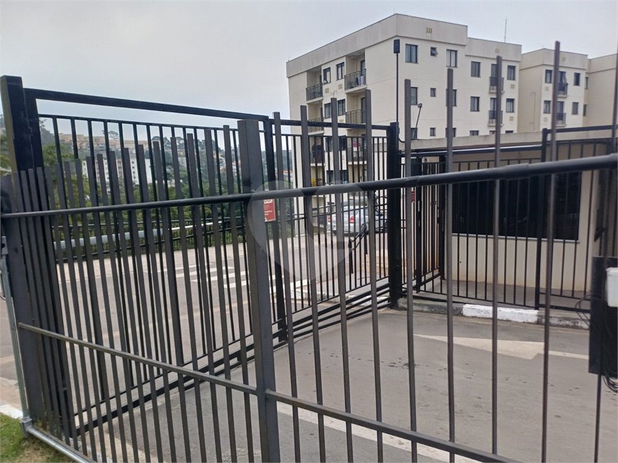 Apartamento à venda com 2 quartos em Lageado, Cotia, SP
