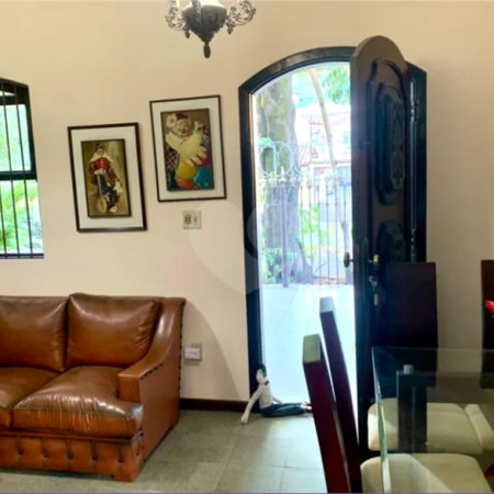 Casa à venda com 4 quartos, sendo 1 suíte, em Grajaú, Rio de Janeiro, RJ