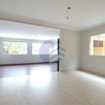 Sobrado à venda 240m² com 4 quartos, sendo 1 suíte, em Jardim Peri Peri a 650 metros do Metrô Vila Sônia