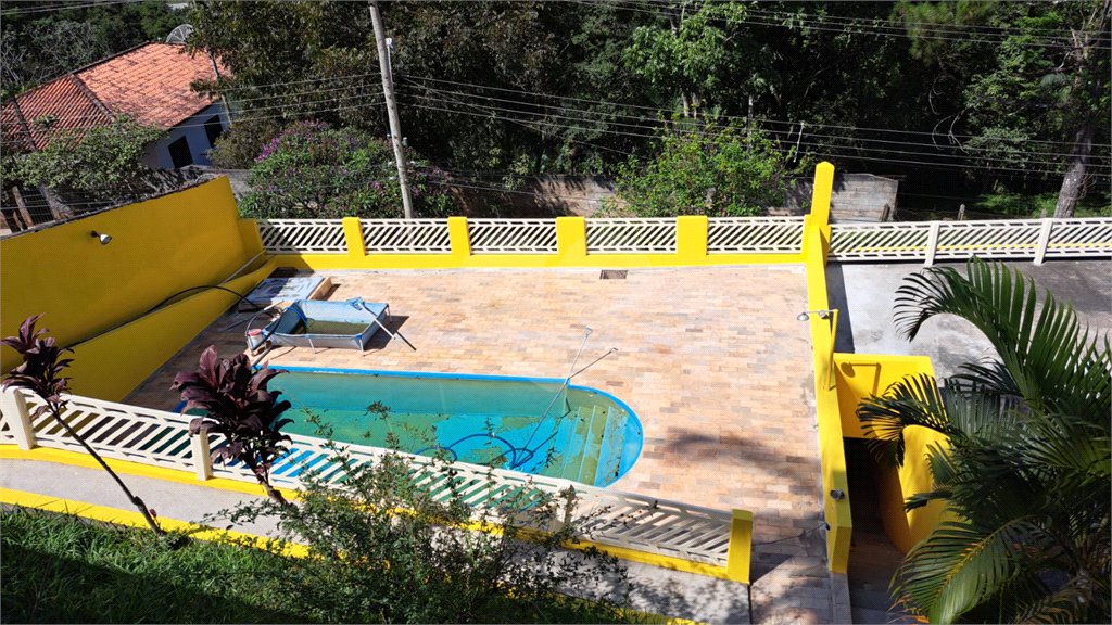 Casa à venda com 3 quartos, sendo 1 suíte, em Rio Acima, Mairiporã, SP