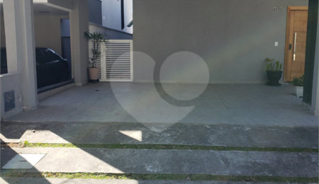 Casa à venda com 3 suítes no condomínio Residencial Veredas, Mogi das Cruzes - SP