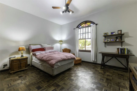 Casa à venda com 4 quartos, sendo 2 suítes, em Jardim Leonor, São Paulo, SP