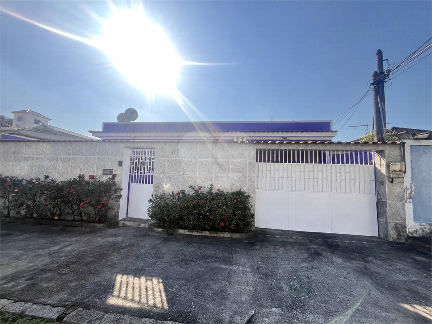 Casa à venda com 3 quartos, sendo 1 suíte,  em Campo Grande, Rio de Janeiro, RJ