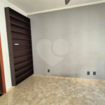 Casa à venda com 4 quartos, sendo 2 suítes, no condomínio Residencial Grape Village, Vinhedo - SP