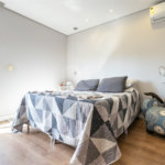 Casa à venda com 4 suítes no condomínio Villa Castanheira, São Paulo - SP