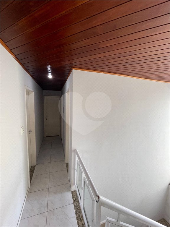 Casa à venda com 5 quartos, sendo 1 suíte, no condomínio Residencial Green Ville, Rio de Janeiro - RJ