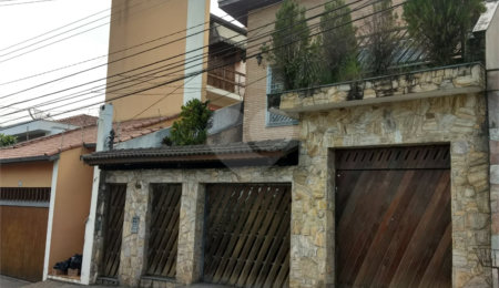 Sobrado à venda com 3 quartos, sendo 1 suíte,  em Jardim França, São Paulo, SP