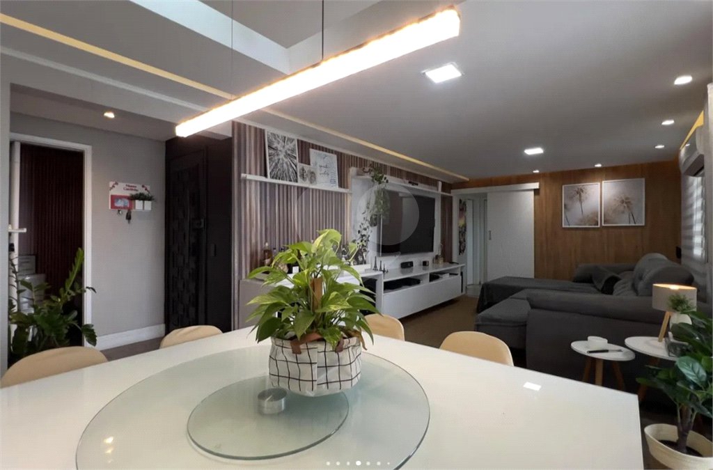 Apartamento à venda com 4 quartos, sendo 2 suítes, em Vila Augusta, Guarulhos, SP
