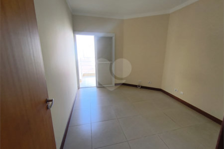 Casa à venda com 5 quartos, sendo 1 suíte,  em Jardim Colombo, Itapetininga, SP