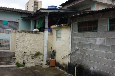 Terreno à venda com 1 quarto em Vila Mazzei, São Paulo, SP