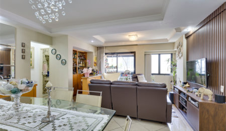 Apartamento à venda com 3 quartos, sendo 2 suítes,  em Santo Amaro, São Paulo, SP