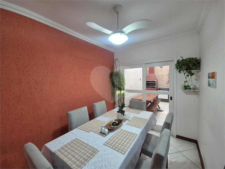 Casa à venda com 2 quartos, sendo 1 suíte,  no condomínio Quintas Marajoara, São Paulo - SP