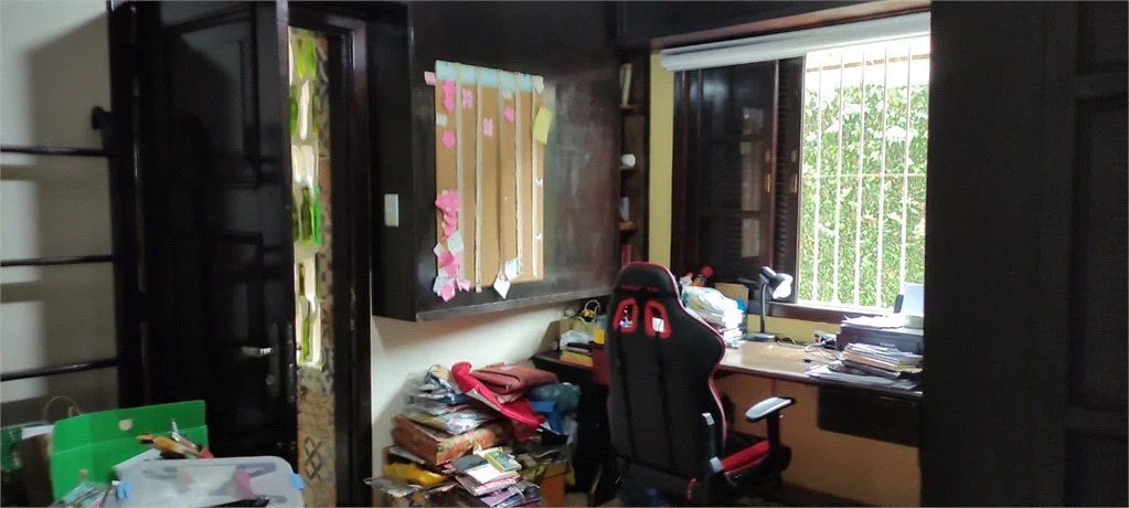 Sobrado à venda com 4 quartos, sendo 2 suítes, em Rio Pequeno, São Paulo, SP