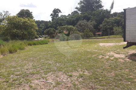 Chácara à venda com 4 quartos, sendo 1 suíte, em Vista Alegre, Vinhedo, SP