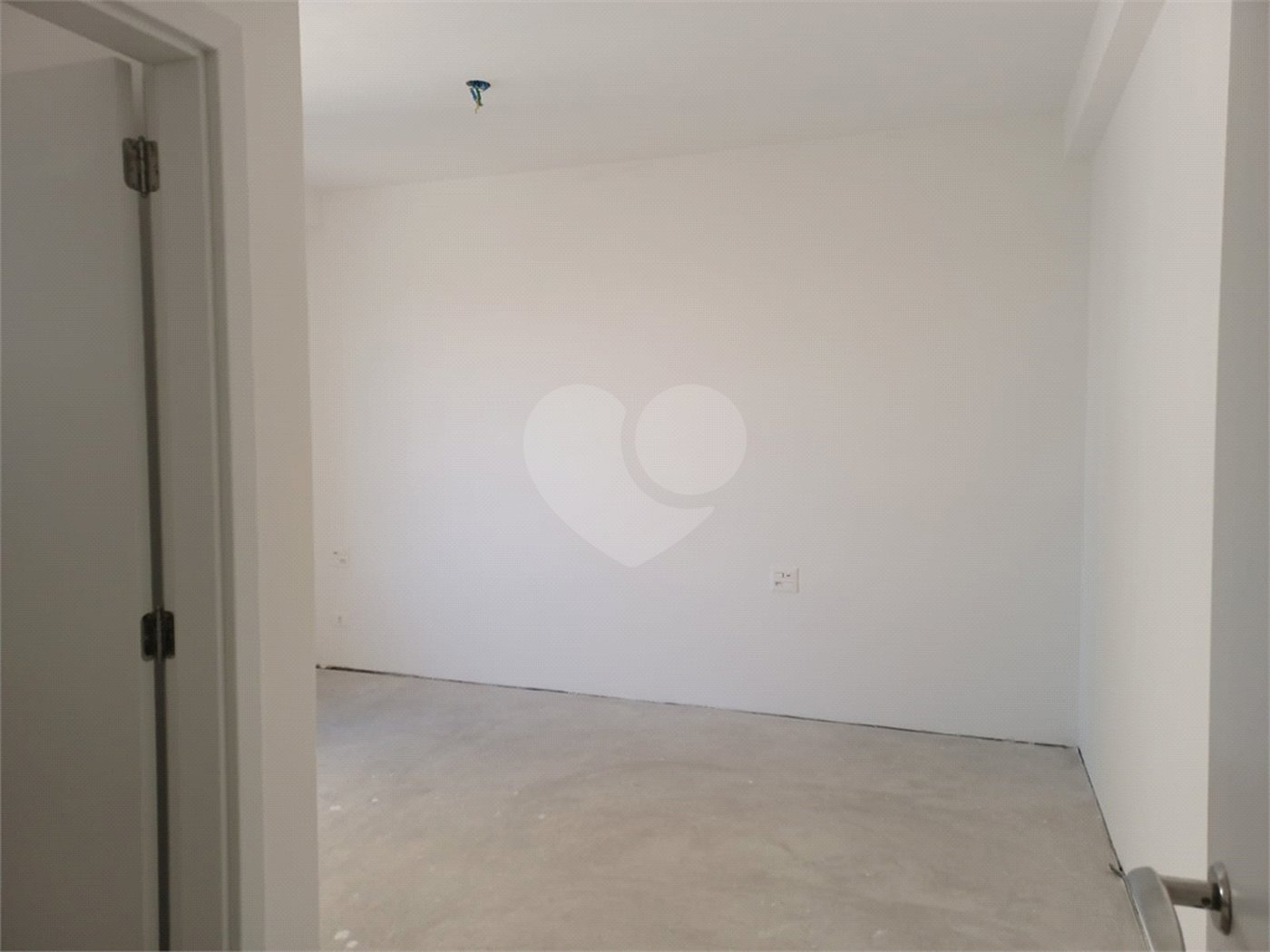 Apartamento à venda com 4 suítes em Real Parque, São Paulo, SP