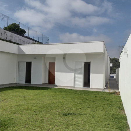 Casa à venda com 4 suítes no condomínio Estância Marambaia, Vinhedo - SP
