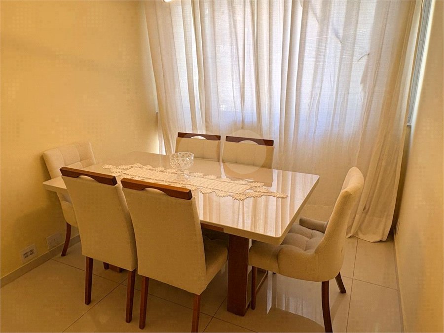 Apartamento à venda com 3 quartos, sendo 1 suíte,  em Lagoa, Rio de Janeiro, RJ