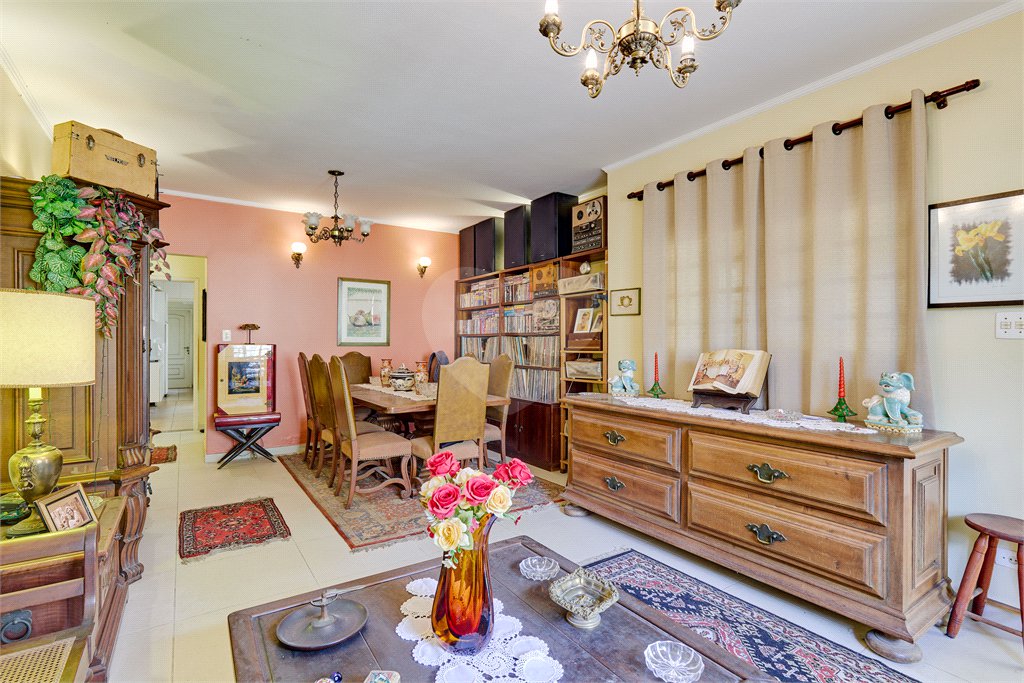Casa de Vila à venda com 4 quartos em Santo Amaro, São Paulo, SP