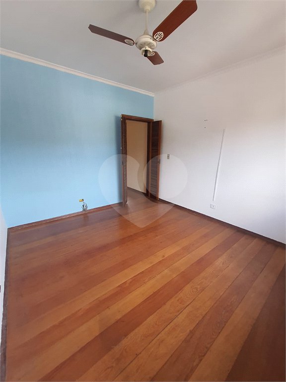 Sobrado à venda com 4 quartos, sendo 1 suíte, em Vila Pereira Barreto, São Paulo, SP