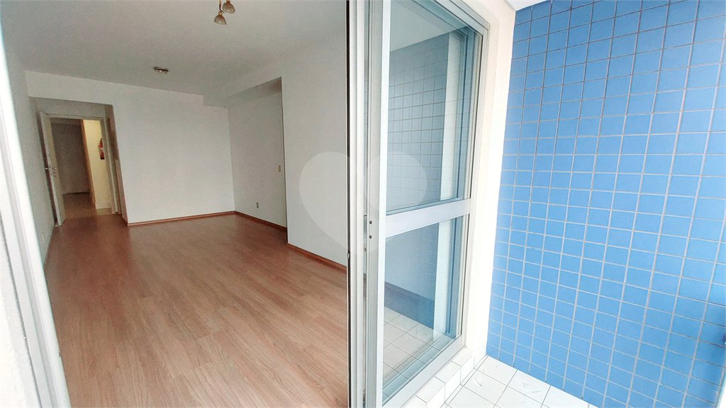 Apartamento à venda com 3 quartos, sendo 1 suíte, em Vila Olímpia, São Paulo, SP