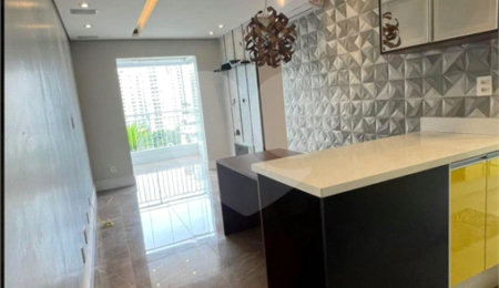 Apartamento à venda com 1 suíte em Vila Romana, São Paulo, SP