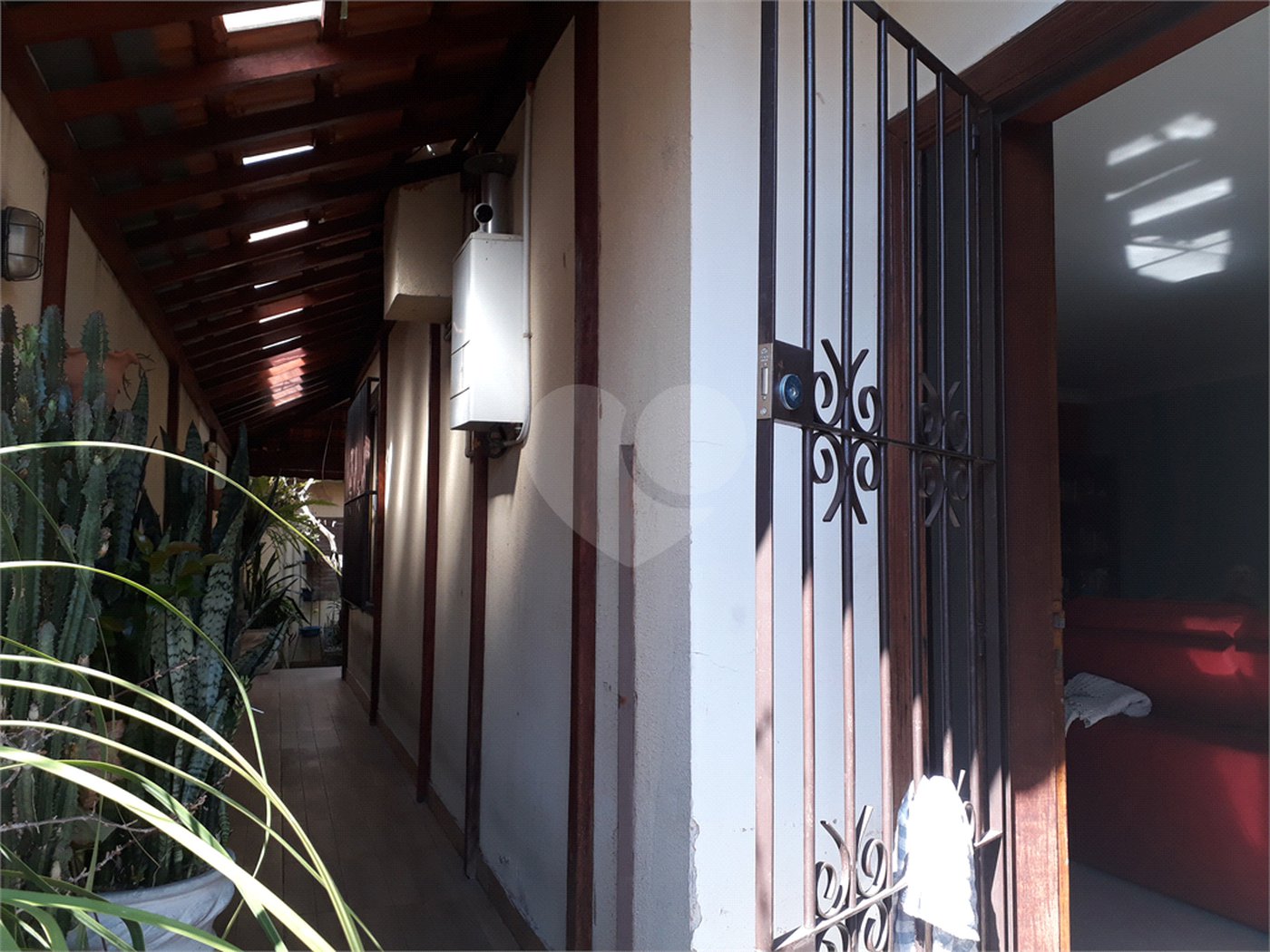 Sobrado à venda com 4 quartos, sendo 1 suíte, em Vila Constança, São Paulo, SP