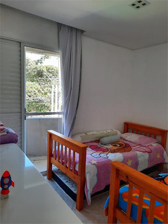 Sobrado à venda com 3 quartos, sendo 1 suíte,  em Jardim Ester, São Paulo, SP