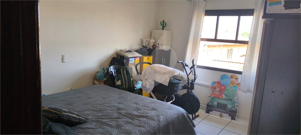 Sobrado à venda com 3 quartos, sendo 1 suíte, em Jardim Taboão, São Paulo, SP