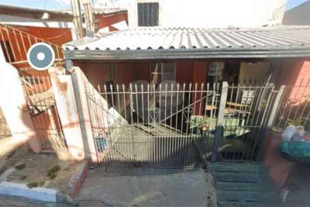 Casa de Vila à venda com 5 quartos em Jardim Santa Lúcia, Bragança Paulista, SP