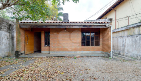 Casa Térrea à venda com 4 quartos, sendo 1 suíte, em Brooklin, São Paulo, SP
