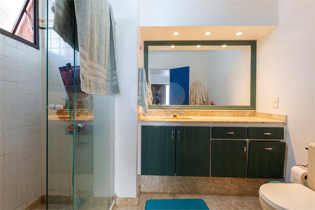 Apartamento à venda com 4 quartos, sendo 3 suítes,  em Real Parque, São Paulo, SP