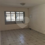 Sobrado à venda com 4 quartos, sendo 1 suíte, em Tremembé, São Paulo, SP