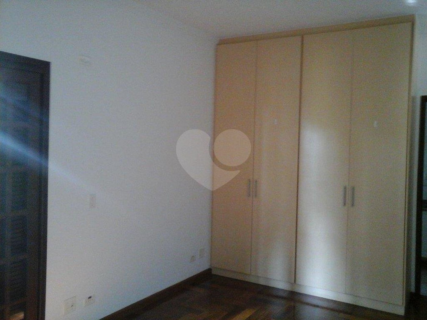Casa para alugar com 4 quartos, sendo 2 suítes, no condomínio Palm Garden, São Paulo - SP