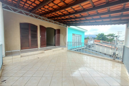 Sobrado à venda com 2 quartos em Jardim Guaíba, Sorocaba, SP