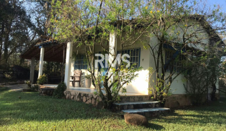 Sítio à venda com 6 quartos, sendo 1 suíte,  em Sítio Santa Terezinha, Salto, SP
