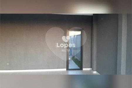Casa à venda com 3 quartos, sendo 1 suíte, no condomínio Residencial Malibu, Caçapava - SP