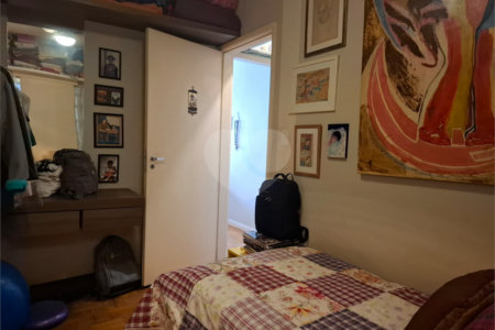Apartamento à venda com 2 quartos, sendo 1 suíte,  em Pinheiros, São Paulo, SP