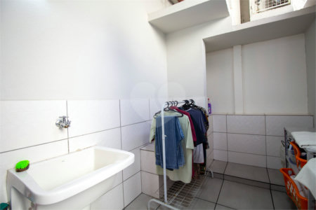 Casa à venda com 4 suítes no condomínio Francesco Rana, São Roque - SP