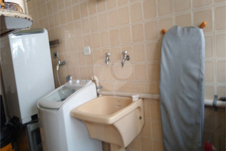 Sobrado à venda com 3 quartos, sendo 1 suíte, em Alto da Boa Vista, São Paulo, SP